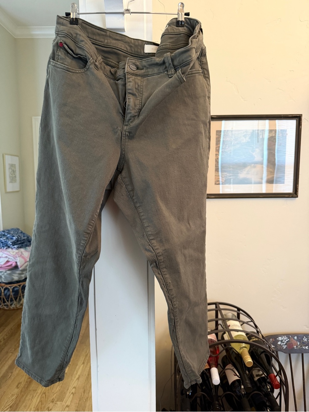 Straight Leg Women’s Jeans in Olive Green
